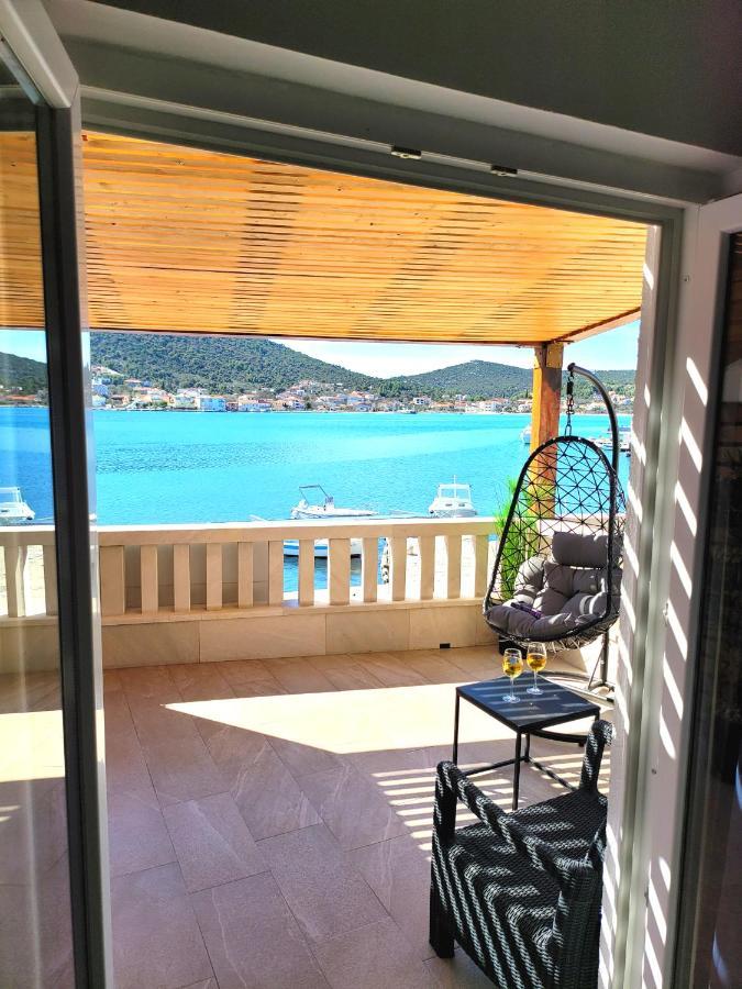 Kupinica Apartment Vinišće Екстериор снимка