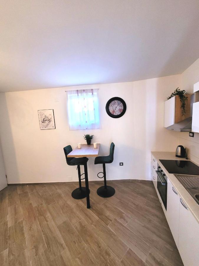 Kupinica Apartment Vinišće Екстериор снимка