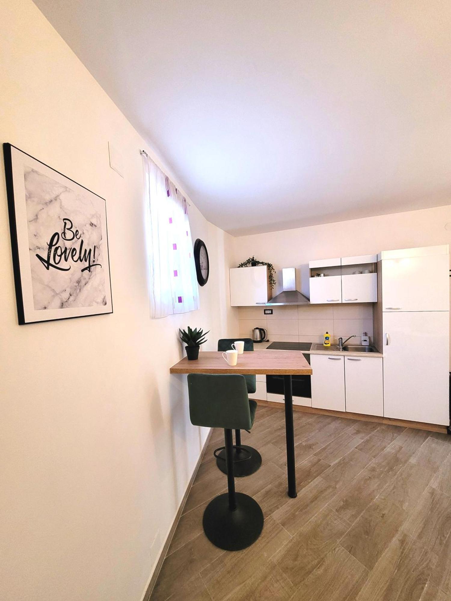 Kupinica Apartment Vinišće Стая снимка